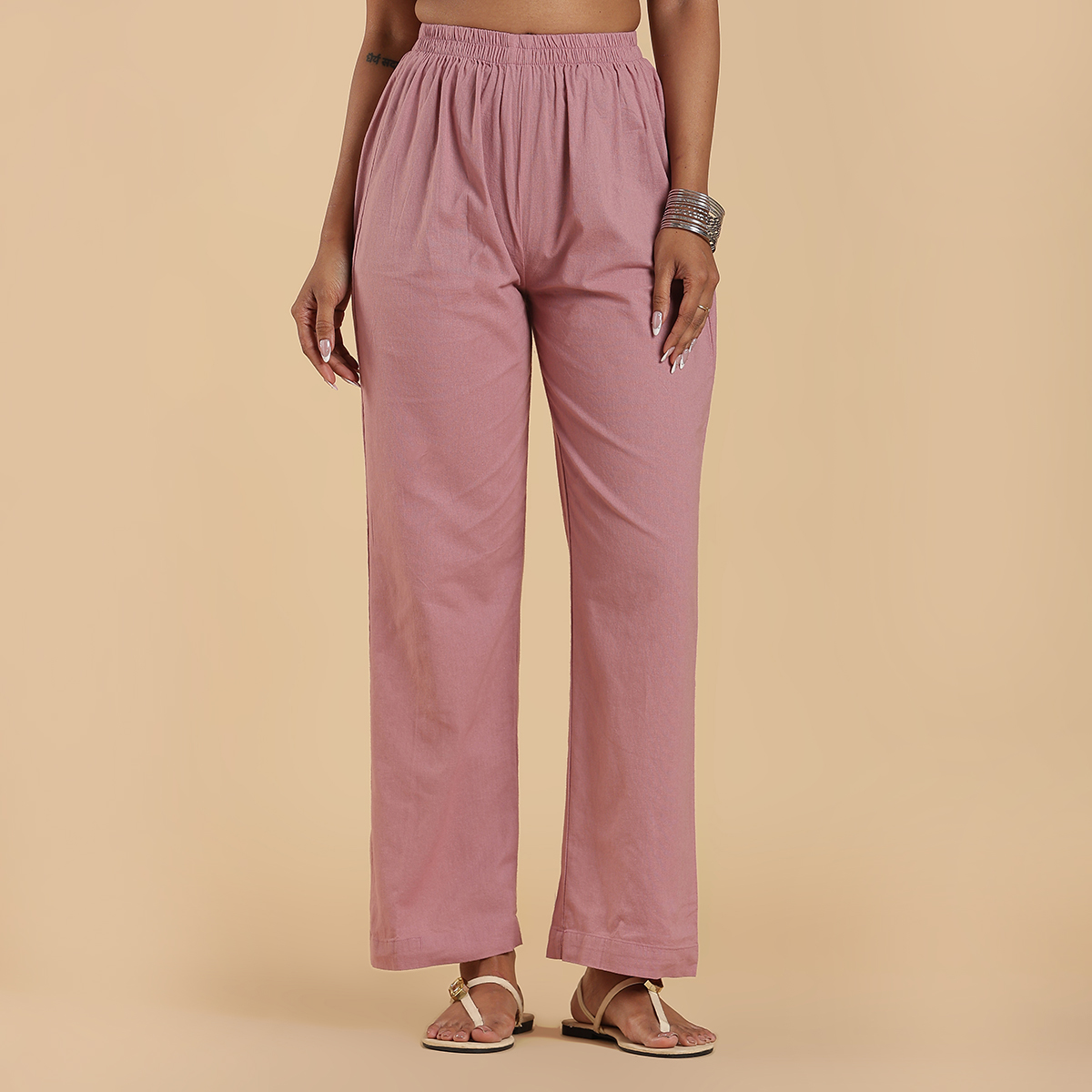 Embroiderd Kurta With Trousers 6